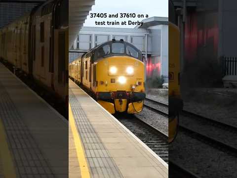 37405 and 37610 leaving Derby on a Test Train (29/12/2025)