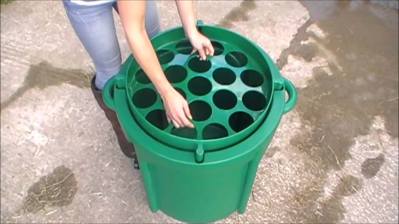 Eazigrazer Slow Hay Feeder - Why it Works