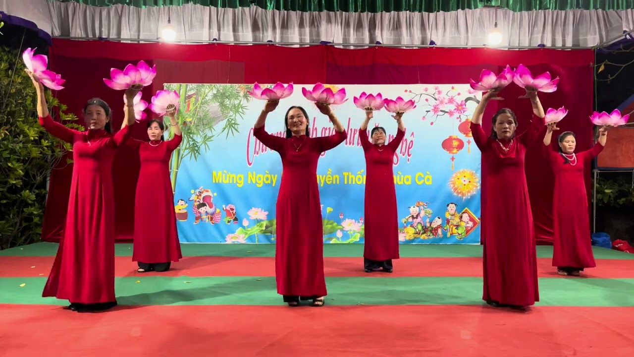 Tiết muc do đội văn nghệ thôn an lại thể hiện