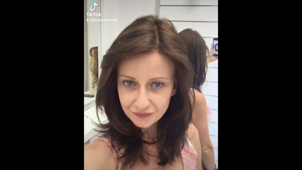 La riga non è mai stata così naturale❗La nostra Parrucca con Fronte e Righe effetto cute naturale