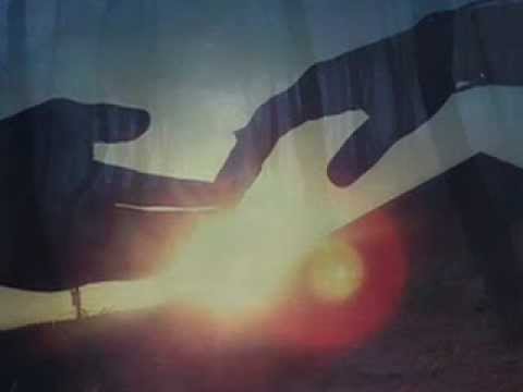 Putar Love Hurts - Paul Young