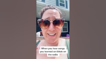 Thumbnail of Radio song realization: a surprising moment of musical recognition#musicrecognition