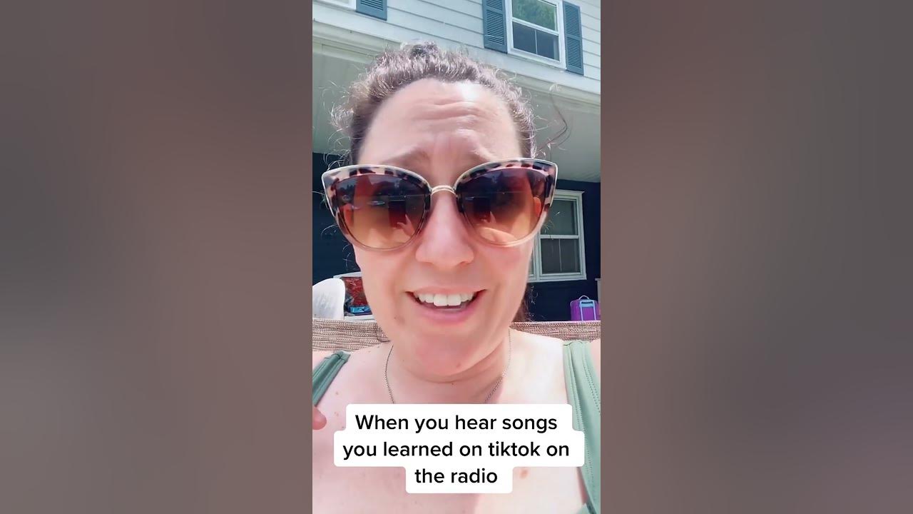 Radio song realization: a surprising moment of musical recognition#musicrecognition