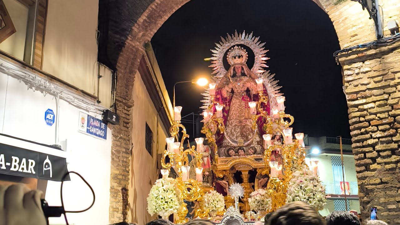 4K | Procesión de la Virgen de la Soledad de Castilleja en el Domingo de Resurrección 2025