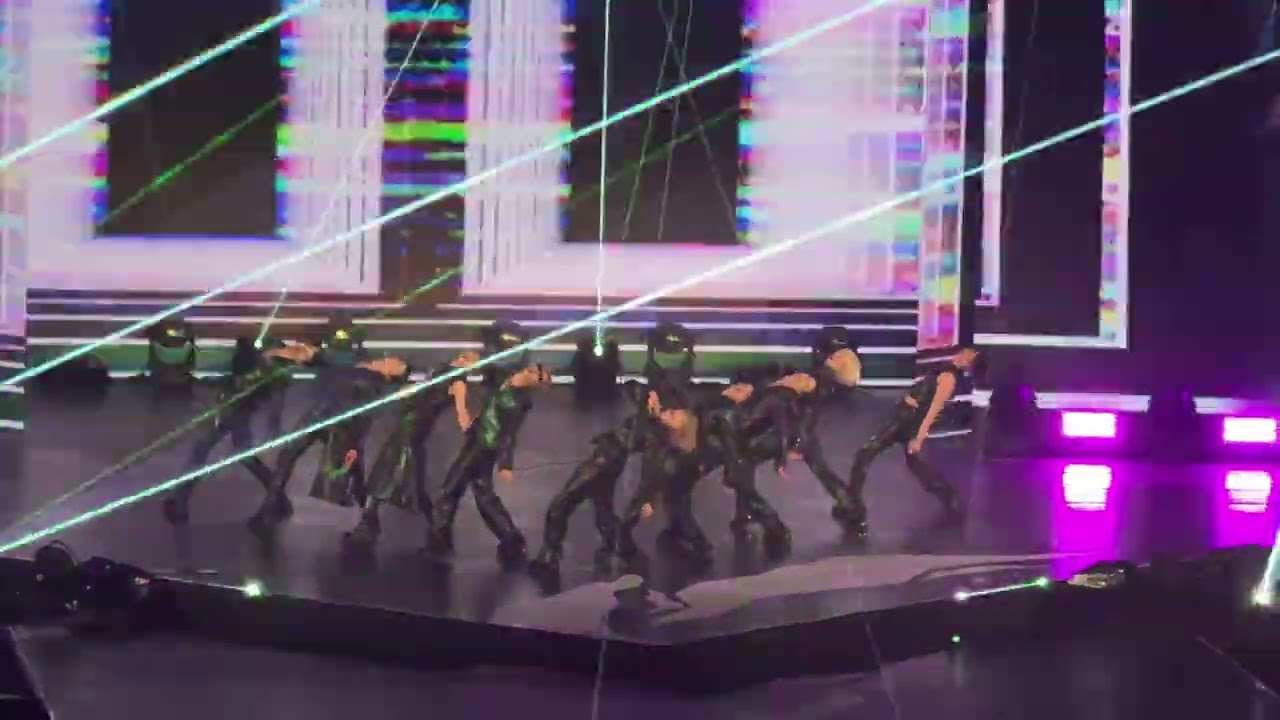 260621 &TEAM CONCERT TOUR 'BLAZE THE WAY' - TAIPEI - Rush - YouTube