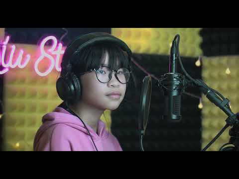 Video Hương Giang cover bài Chỉ bằng cái gật đầu -Yan Nguyễn... - youtube