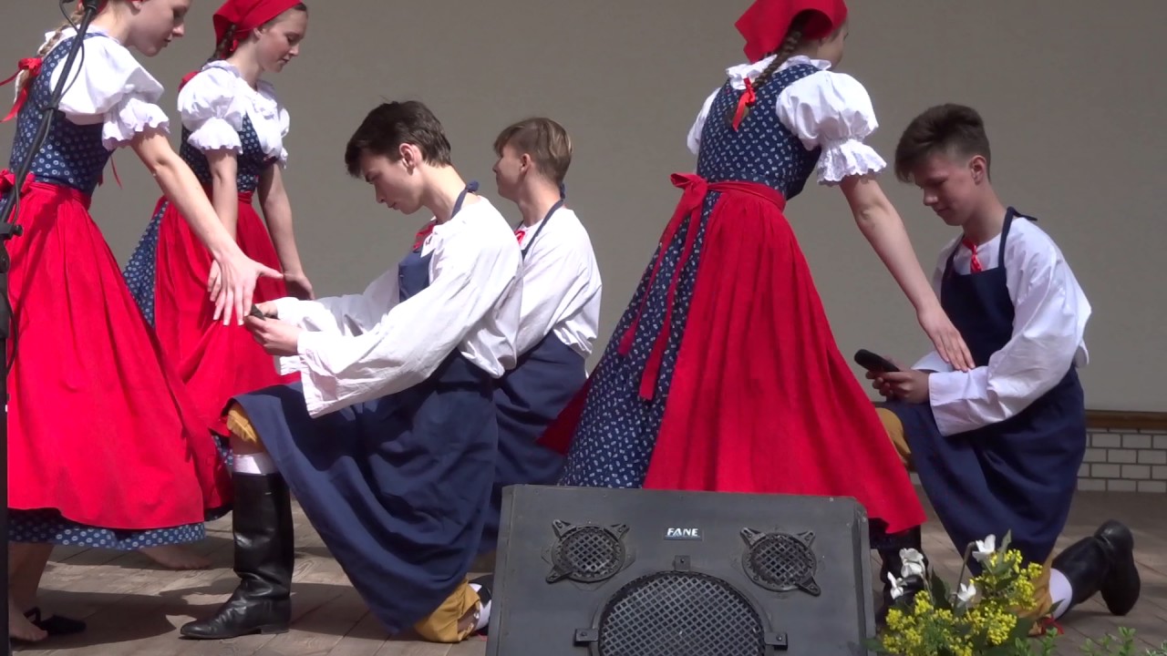 Dětský folklorní soubor JAROŠÁČEK - Pásmo Pantoflíčky / TP č.31