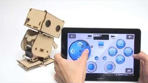 Arduino互換機を搭載した「ピッコロボ」のデモ