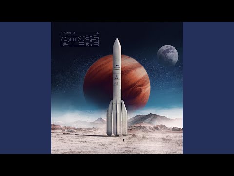 Putar Space Echo - Pyramid