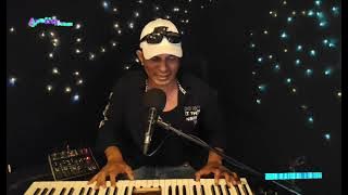 BURUNG KAKA TUA SINGGAH DI JENDELA  CHA CHA CHA TERNATE BY.UYA EDA