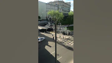 Аурус (Кортеж) первый раз едет по Москве с Президентом Путиным.NEW Putin's limousine Aurus inMoscow.