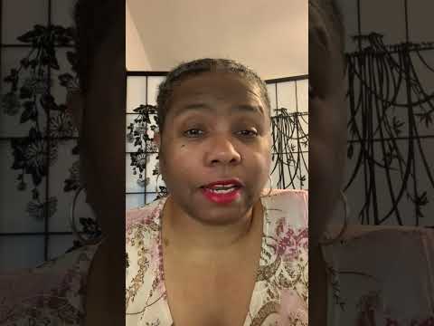 DMWBooks.com - Essays of the Unspoken Mind - A Black Chic's PTSD