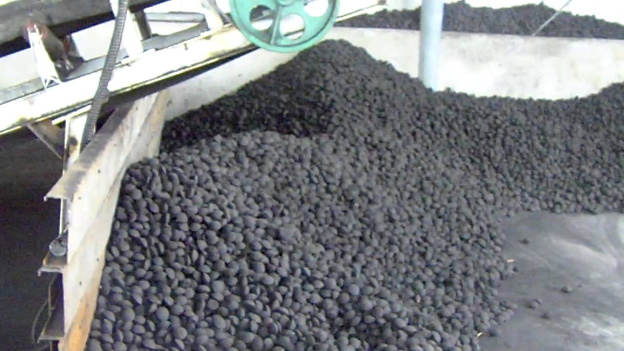 Charcoal briquette drying line/briquettes belt dryer YouTube