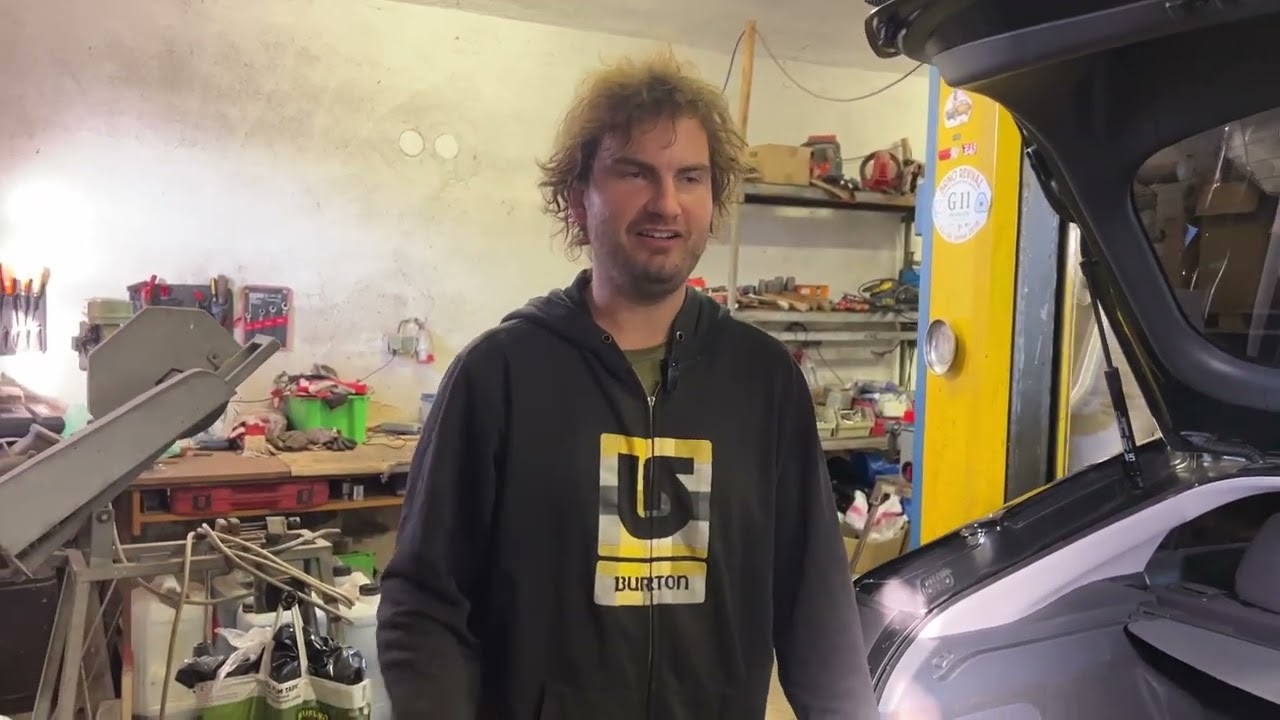 Oprava Hyundai Ioniq Electric za 200 000 Kč (#1) - zatékání