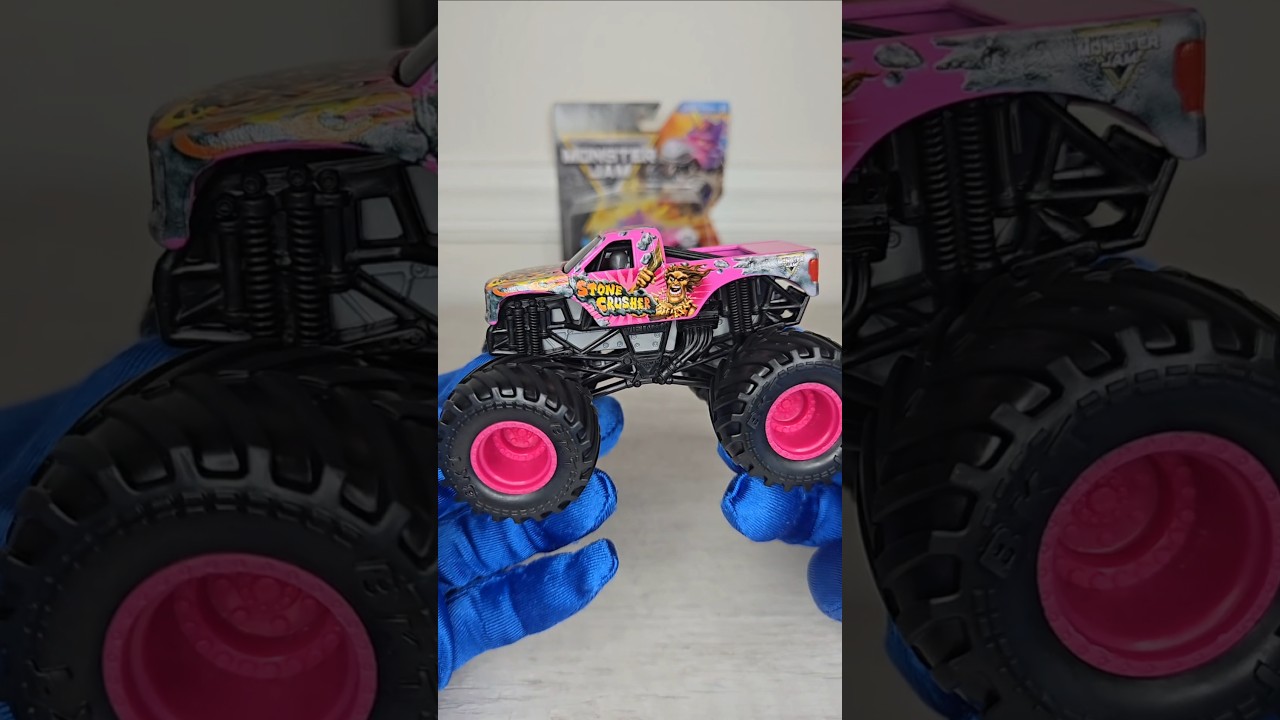 STONE CRUSHER (Series 43) Monster Jam Truck Unboxing! 