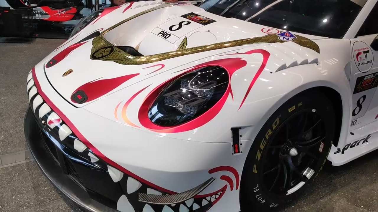 ポルシェ 911 GT3 R 特別仕様 Bushi Rex（GT3ガオー） - YouTube