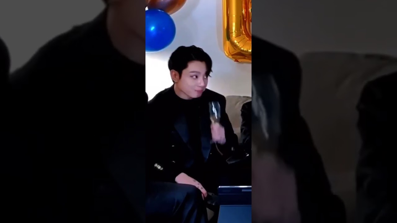 The way BTS drink alcohol..