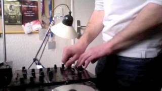 Noisia Breakcorized With Djm-400 Roll Feature
