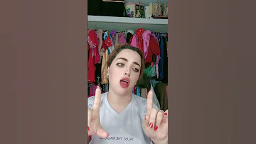 معك فلوس حتحضن و تبوس لو ممعكش فلوس حتقعد على على 