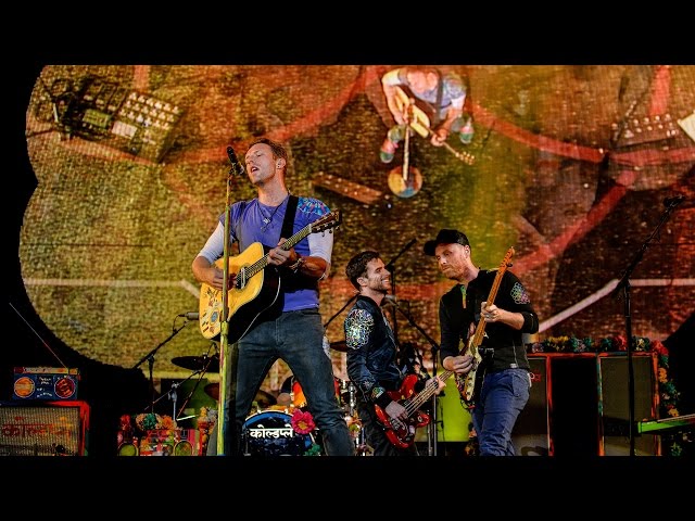 Coldplay - Hymn For The Weekend (Radio 1's Big Weekend 2016) class=