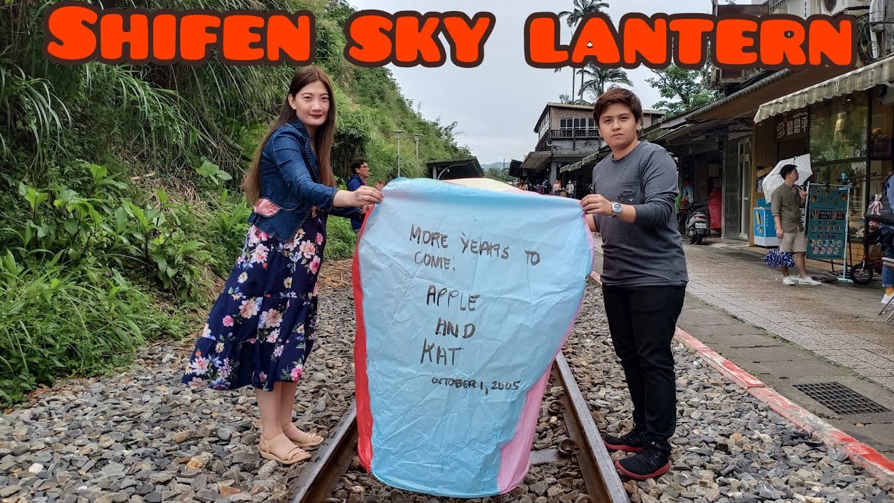 Pingxi old street - Shifen old street (TAIWAN)