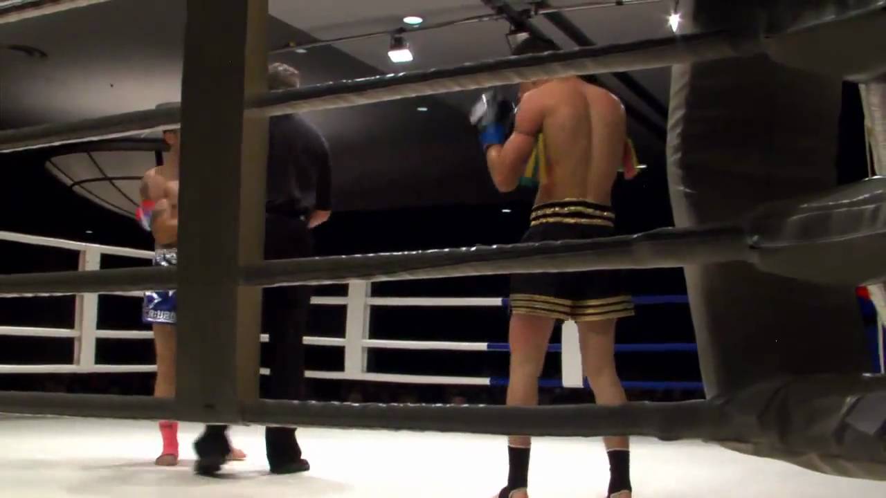 Jessie Magusen vs Ruben Lahn, WMC Muay Thai Part 1