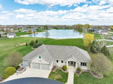 2940 Gentle Hills Dr, De Pere, WI home video tour