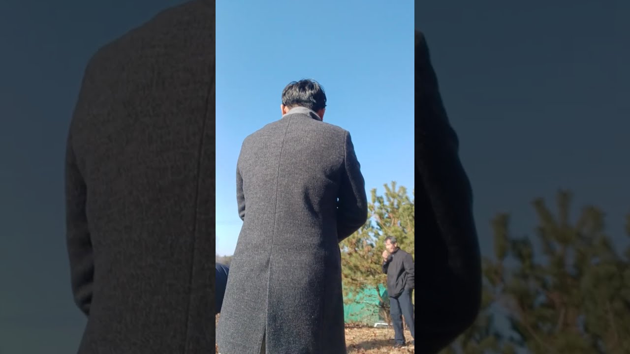 선영에 모셔진 부모님앞에 모인 형제들과 가족#선영에모셔진부모님앞에모인 형제들과가족