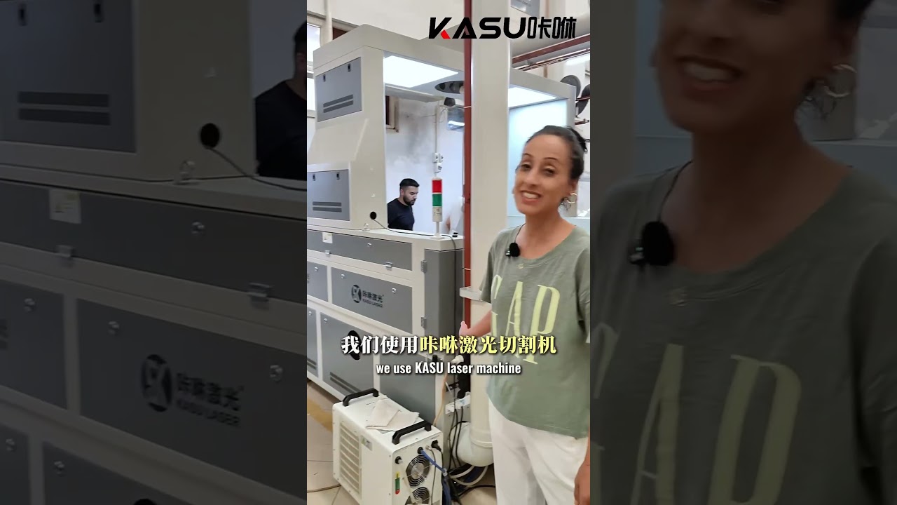 Corte de pantuflas y botas de nieve — video del cliente
