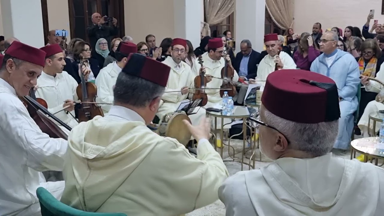 الطرب الأندلسي الجمعية الإدريسية بسيط الماية من أداء جوق الرباط برآسة ذ.أمين الدبي ج.1