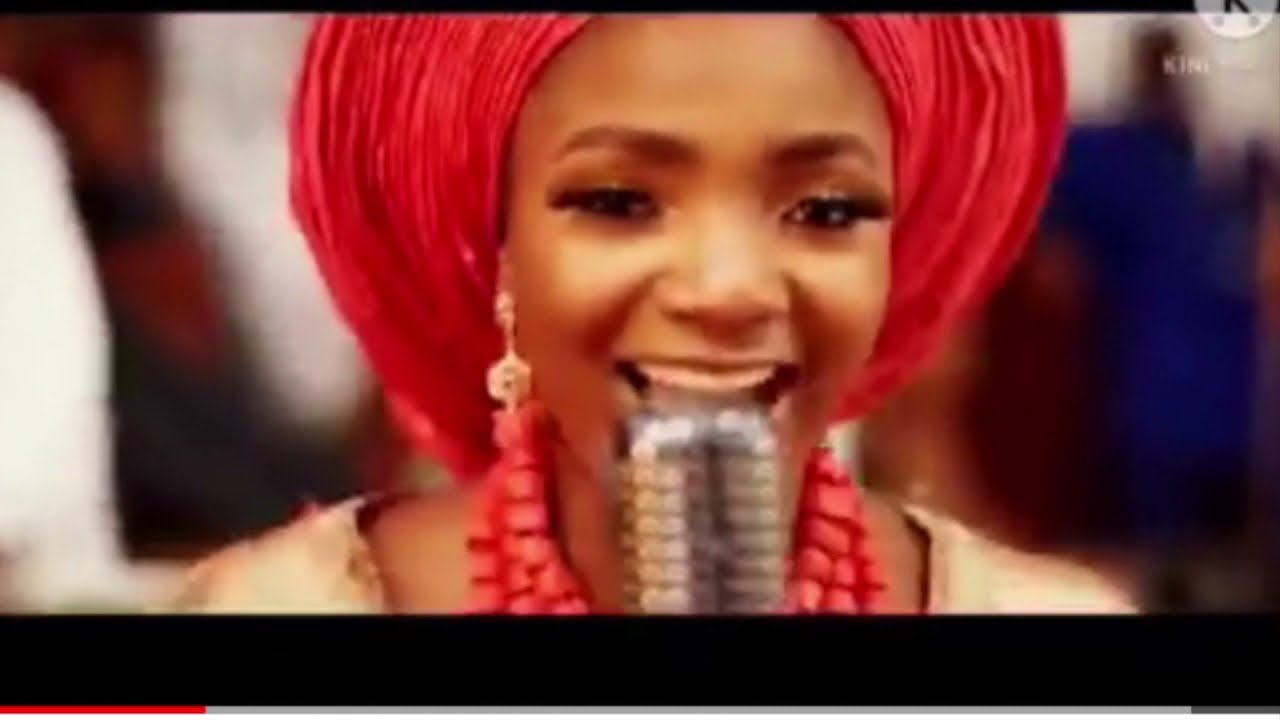 Download SIMI ft CHIEF EBENEZER OBEY|FULL CLIP|AIMASIKO MUSIC DANCE VID#latestnigerianmusic#simi#ebenezerobey