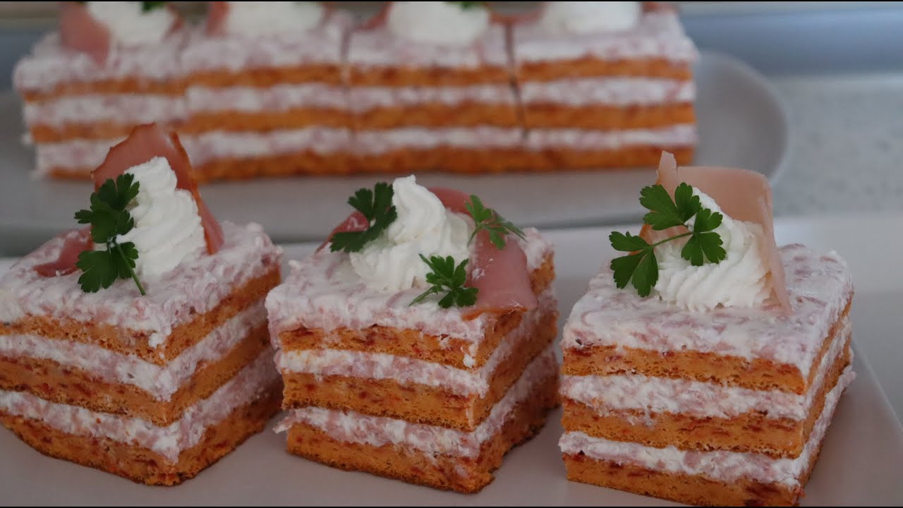 Slana torta sa ajvarom/Dekorativno, ukusno, hladno predjelo