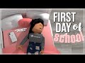 Teen's First Day of School!  Roblox Bloxburg Roleplay
