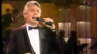 ENRIQUE GUZMAN - PAYASITO