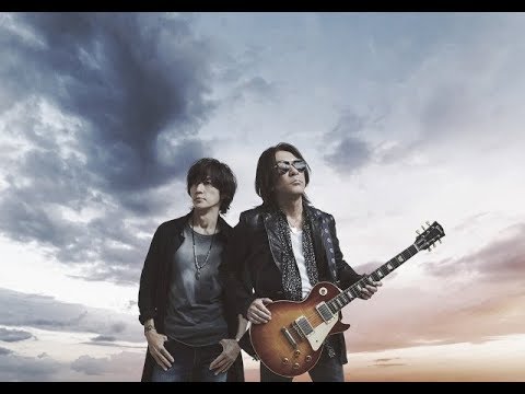 B’zが初の無観客配信ライブ『B’z SHOWCASE 2020 -5 ERAS 8820- Day1～5』を開催することが決定した。10月31日から11月にかけ、東京・Zepp Hanedaで毎週土