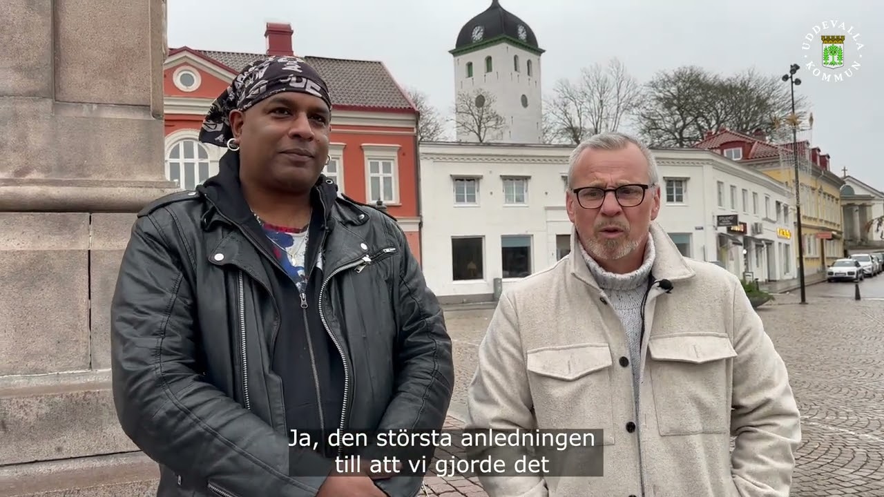 Ny minnesplats nedanför klocktornet