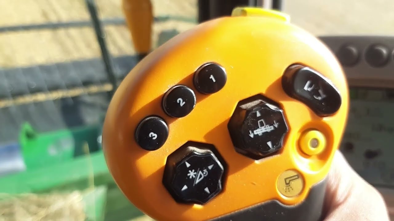 Finish Combining the Perfect Wheat Field! Alberta, Canada 2023 