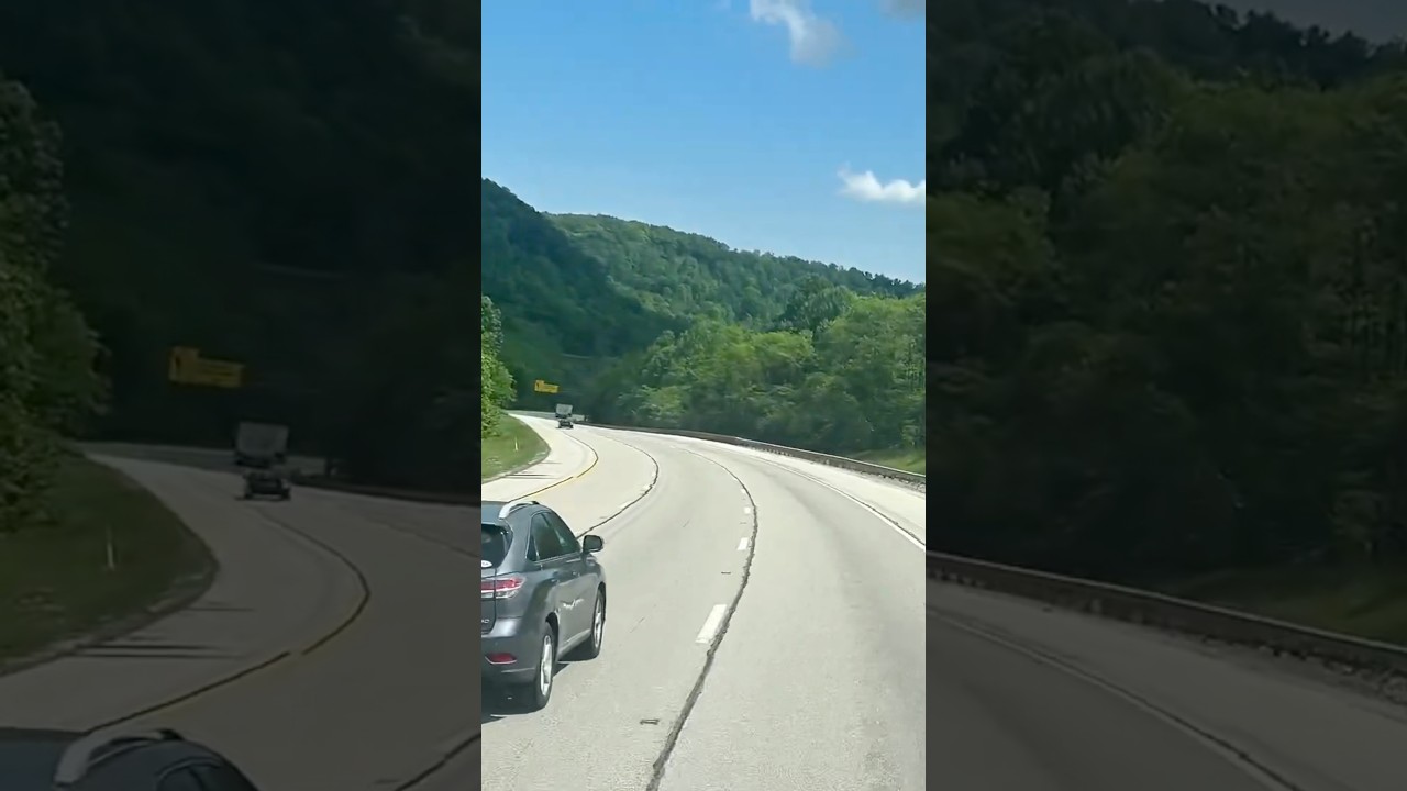 Downhill Curve on Monteagle Mountain👀