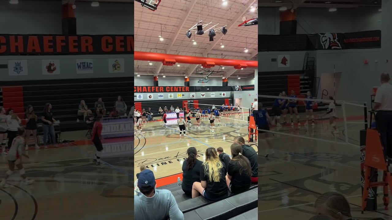 Nosh & volleyball = perfect combo 