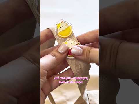 Виготовлення друк 50 штук акрилових фігурних пінів з УФ друком, видео 1