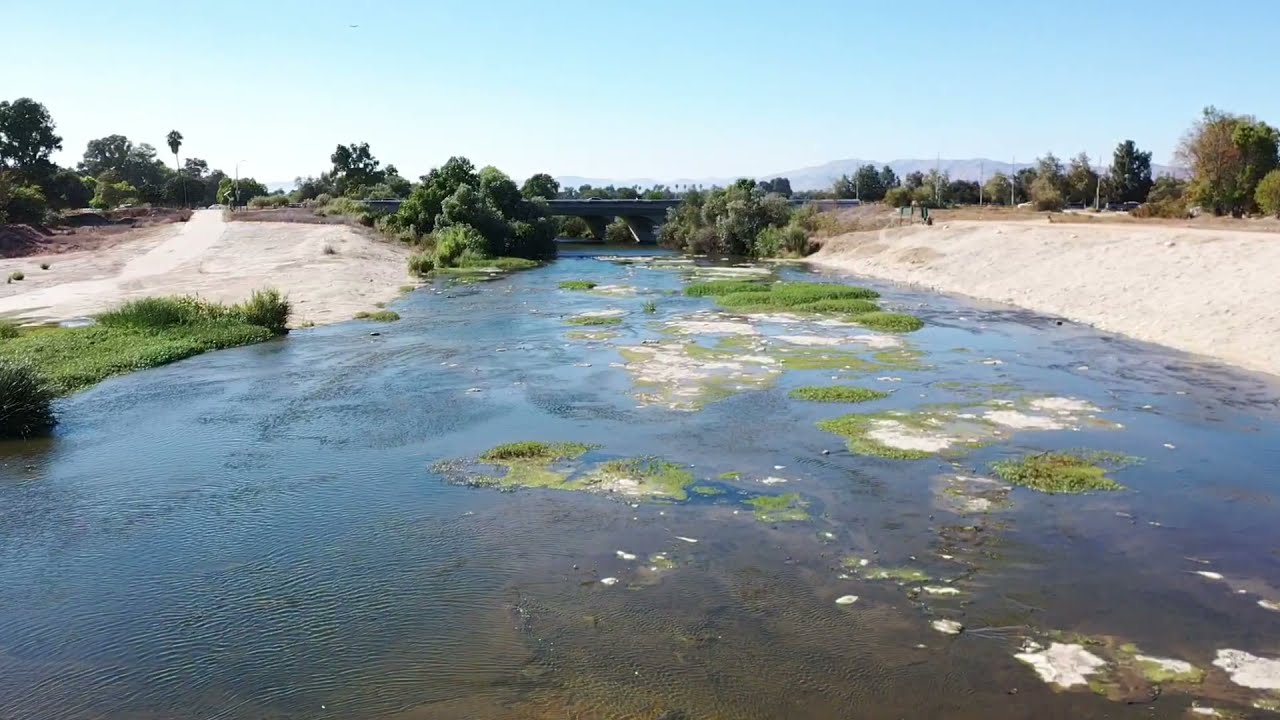 8-27-21 DJI MAVIC 2 PRO Getting High again at Sepulveda Dam? There's is no Damn Water anymore!
