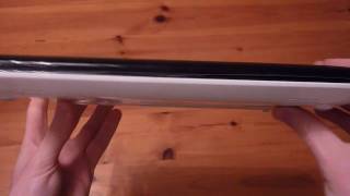 Dell Mini 1012 Review - Unboxing and ports