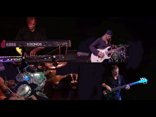 Смотреть «Brian Harris Michael Harris Bill Jenkins John Hughes "Stratus" live» на YouTube Смотреть «Brian Harris Michael Harris Bill Jenkins John Hughes "Stratus" live» на YouTube