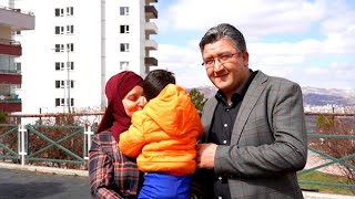 Koruyucu Ai̇lesi̇ Olduklari Mi̇ni̇k Muhammed Hayatlarini Deği̇şti̇rdi̇