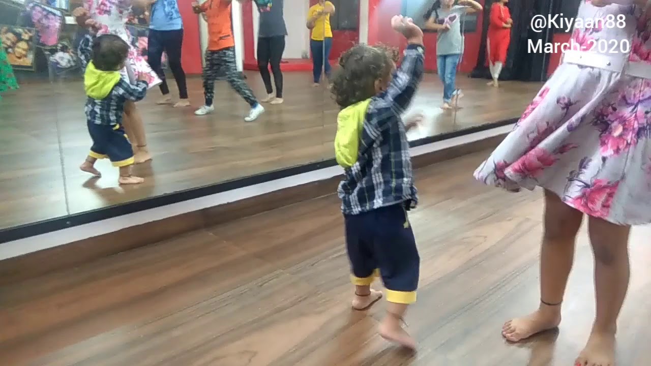 Cute baby Child Dance Kiyaan Indore Info YouTube