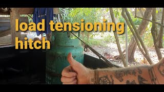 Load tensioning hitch