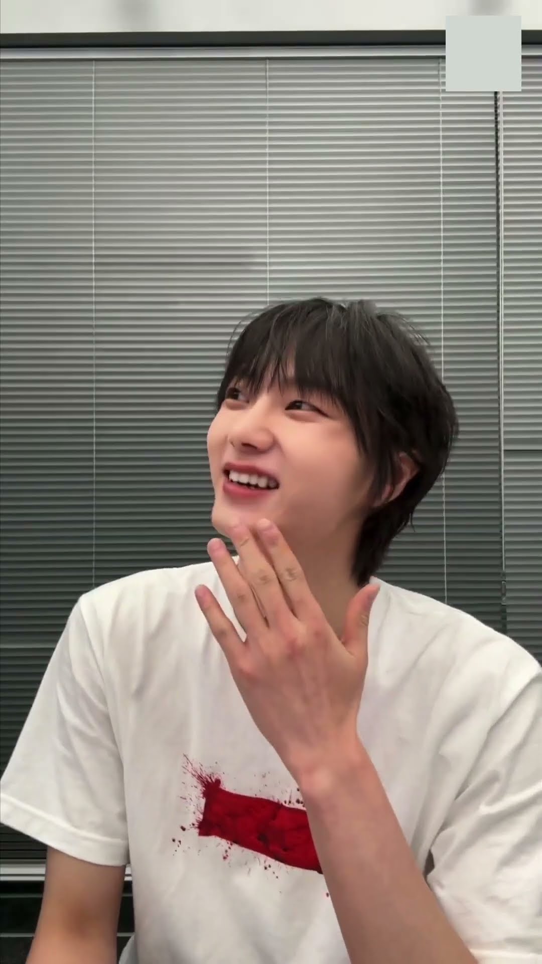 BOYNEXTDOOR] Sungho's shoulder width is finally revealed