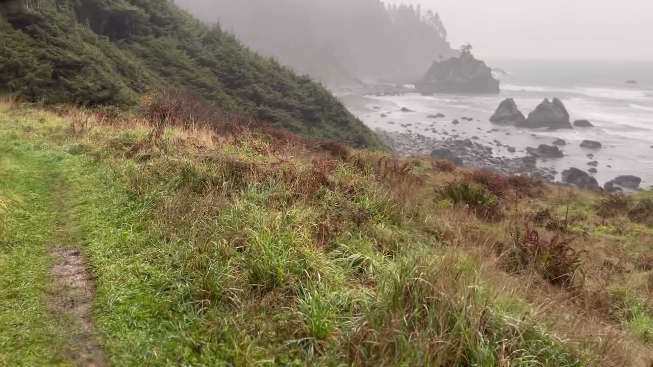 Hike to Hidden Beach, Klamath, California