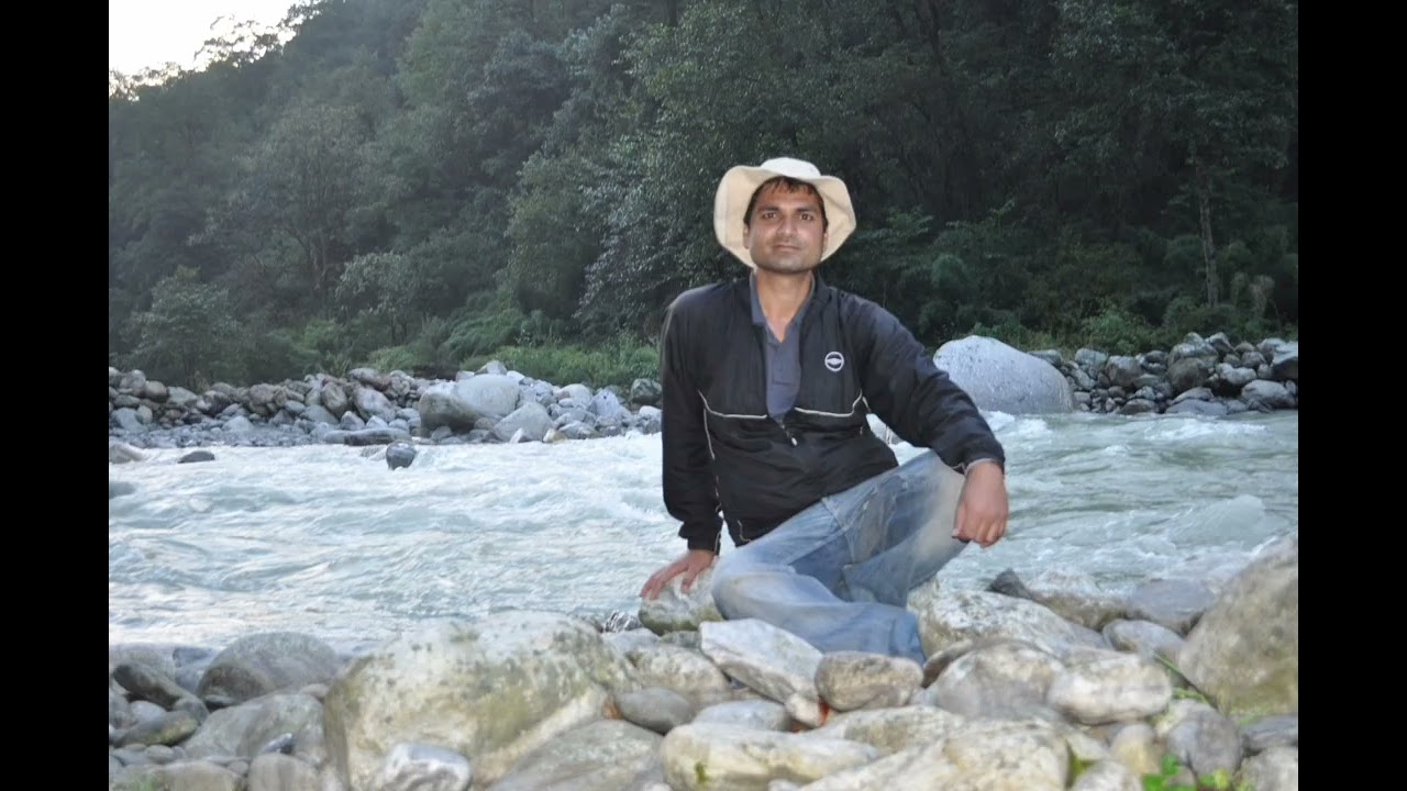Pindari Glacier - Photo story of a solo trek journey in Oct 2010