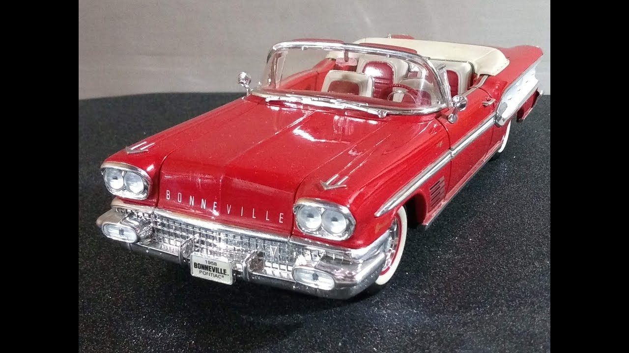 1958 Pontiac Bonneville, in the 1:18th scale, by Yatming - YouTube